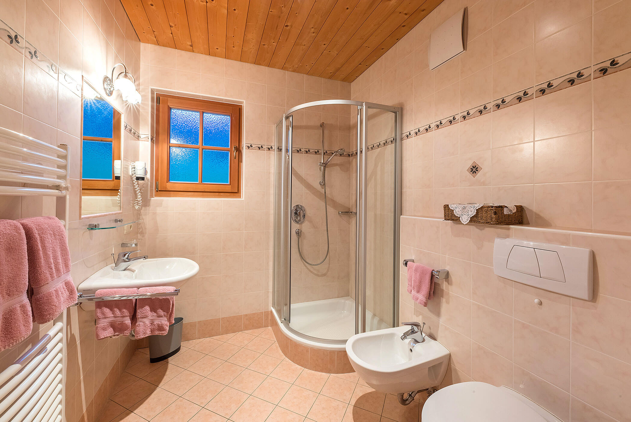 Ferienwohnung Eggerberg - Bad - Rainerhof